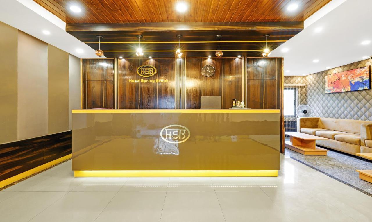 Готель Treebo Spring Brook Ґувахаті Екстер'єр фото